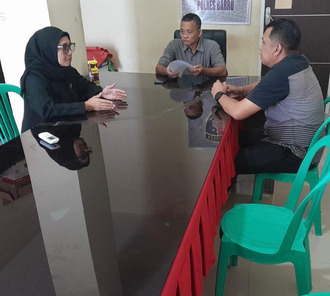 Sinergi yang kuat hanya dapat terwujud apabila setiap lembaga saling menghormati kewenangan masing-masing serta mengedepankan prinsip koordinasi dan kolaborasi. Dengan demikian, setiap perbedaan tafsir dapat diselesaikan melalui musyawarah yang berorientasi pada keadilan dan kepastian hukum